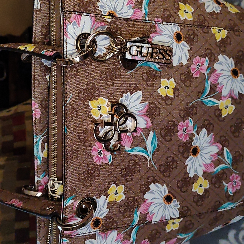 Guess tote/handbag/shopper